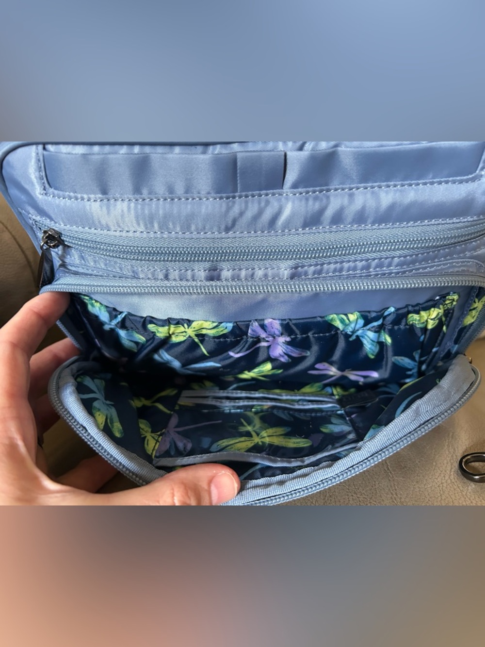 Lug Carousel XL 2 Crossbody Bag Purse Blue Moon EUC - Picture 6 of 14